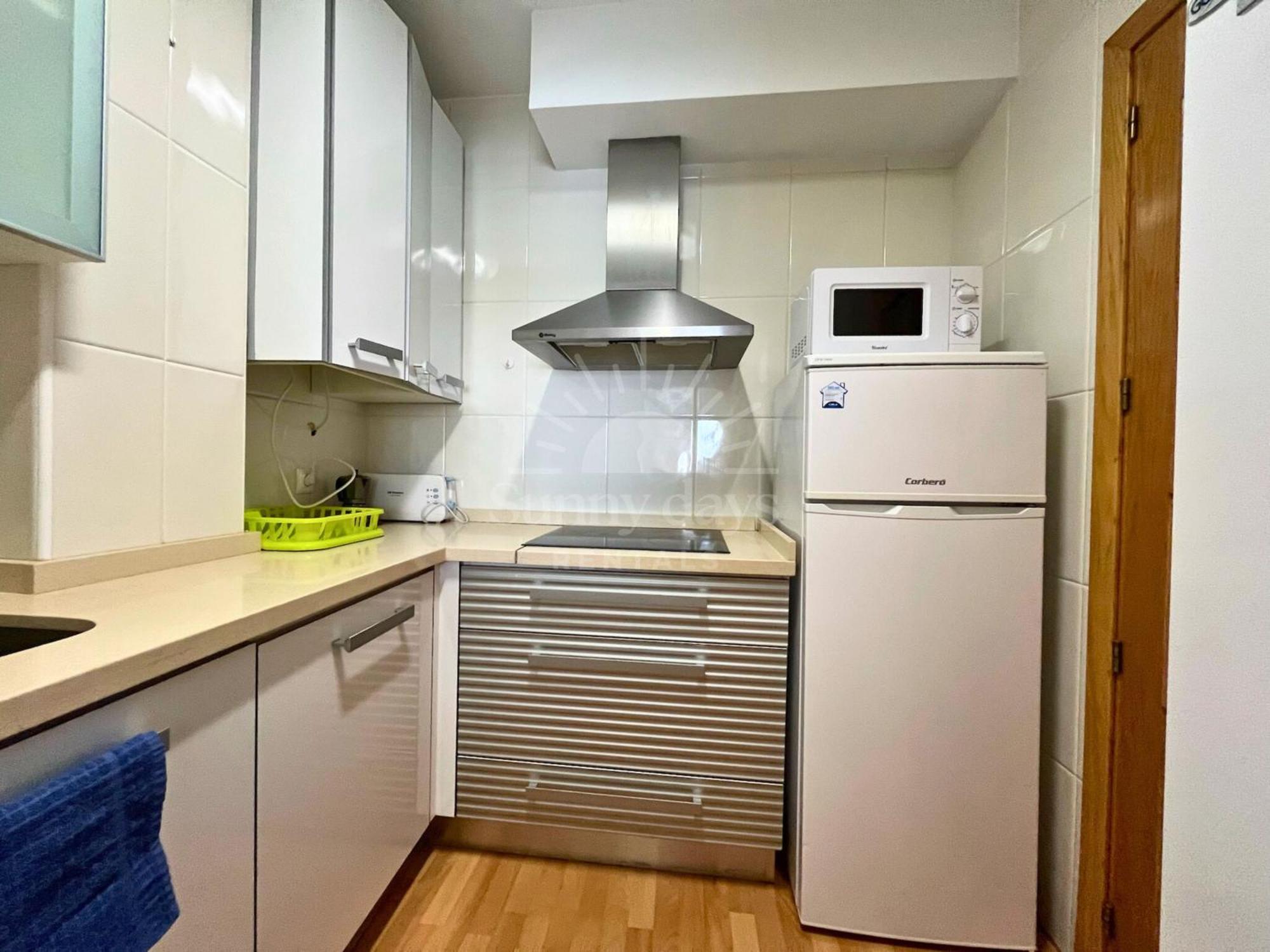 Acogedor Apartamento A 30 Metros De La Playa - Wifi - Smarttv Almeria Exterior photo